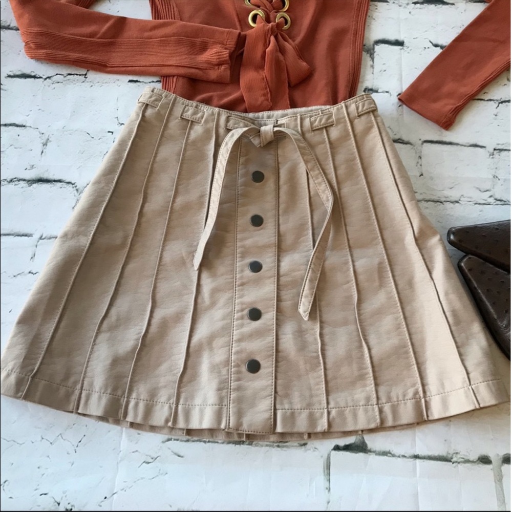 NWT Free People Vegan Faux Leather Mini Skirt Pink Tan Size 0 - Picture 4 of 12